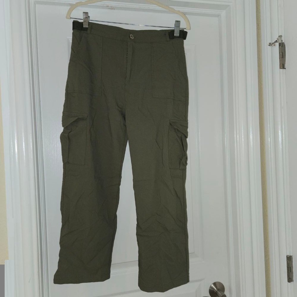 Unbranded cargo Pants Size 9 Green